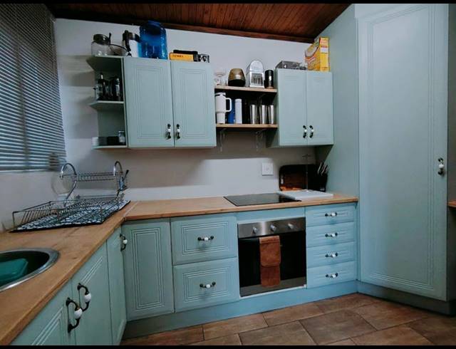 3 BEDROOM TOWNHOUSE FOR SALE IN LYTTELTON